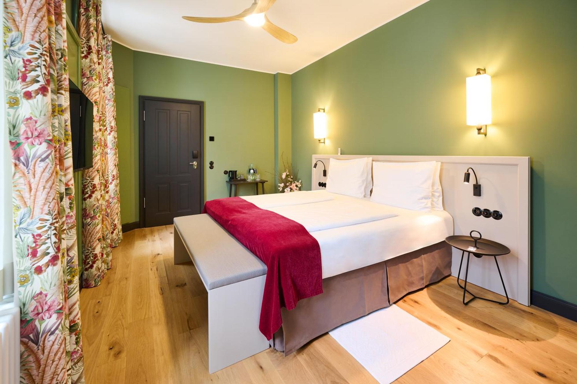 Hotel Winzerhof Ross & Rose à Trechtingshausen Extérieur photo